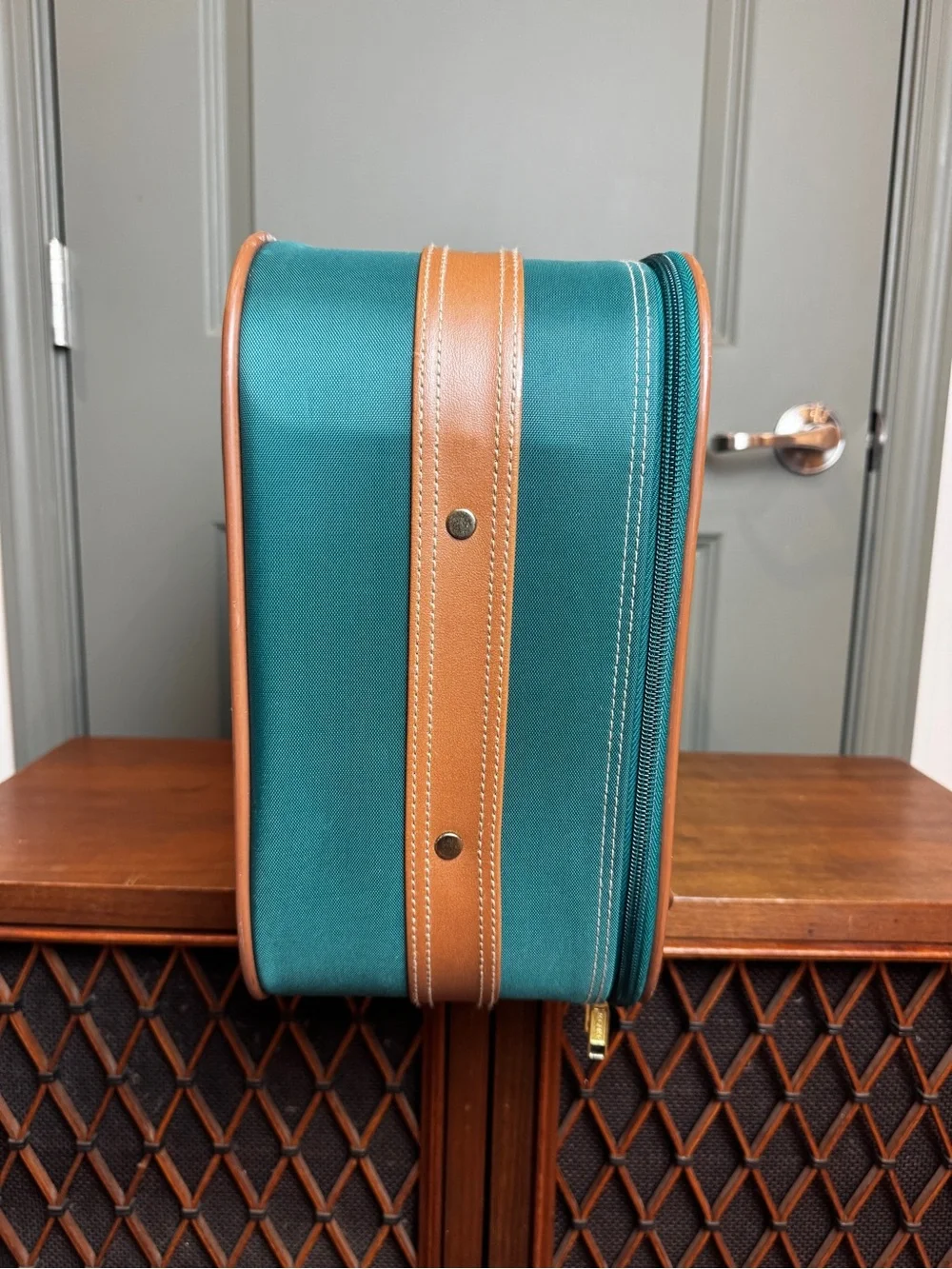 Jaguar Luggage Suitcase Travel Bag Green With Leather Trim - Vintage Luggage